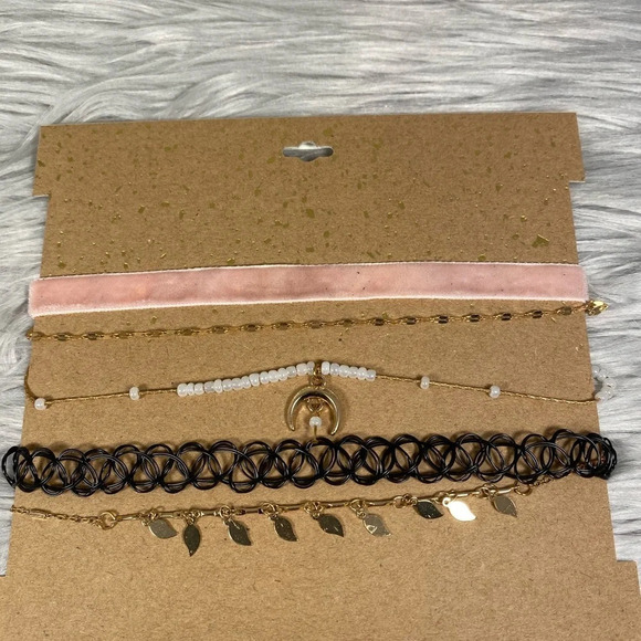 🆕 Gold & Pink Five Choker Necklace Set - Picture 7 of 7